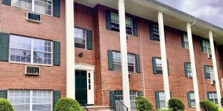 1  Viking Court Gallery 1