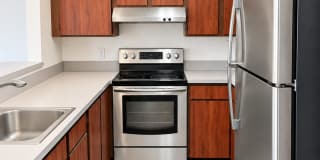 *Spacious 2BR/1.5BA Condo – In-Unit Laundry, 2 Parking Spaces & Pool* *Spacious 2BR/1.5BA Condo – In-Unit Laundry, 2 Parking Spaces & Pool* Gallery 1