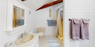 28 W Narragansett Avenue Gallery 31