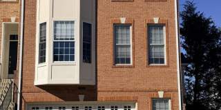 25834 KIRKWOOD Square Gallery 1