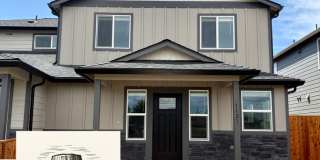 1121 Annalise Street, Central Point, Oregon Gallery 1