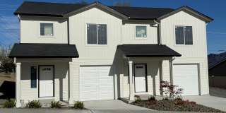 609 / 611 - Duplex Lot 52 Gallery 1