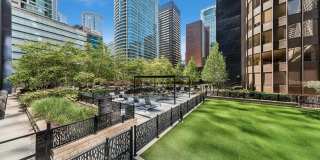 Arrive Streeterville Gallery 37