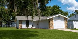 2 Bedroom, 1.5 Bathroom Home for Rent in Zephyrhills! Gallery 1
