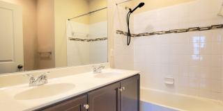 135 Prado Ln - 1 Gallery 64