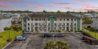 Carolina Yacht Landing - Luxury Fully Furnished Waterfront Condo Gallery 1
