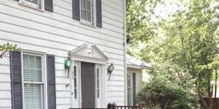 Large 3 bedroom 2.5 bathroom home Gallery 1
