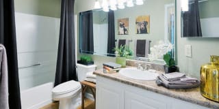 Midland Falls Apartments Gallery 25