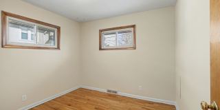 Centrally Located Property Gallery 3