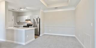 Columns at Club Drive Gallery 9