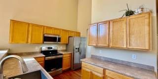 Spacious 4-Bedroom Home with Main level Living Gallery 5