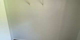 Updated One Bedroom Bungalow - Washer/Dryer Included! Gallery 9