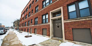 5300 S Michigan Ave Gallery 36