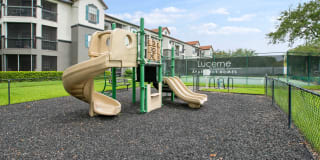 Lucerne at Lake Brandon Apartments Gallery 27