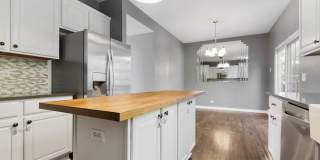 2260 Hudson Circle Gallery 10