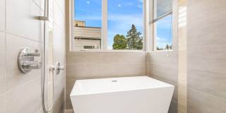 3 Bedroom Modern Industrial Townhome with City Views & Rooftop Oasis Gallery 16