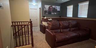 Charming Furnished 4 Bedroom Home in Phoenix with Home Theater Gallery 32