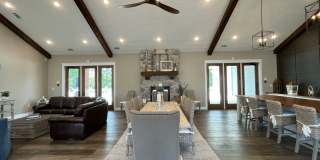 Wren | 3 Bed 2.5 Bath | Garage | 1729 sf | $2831 - $3114 | 8, 9, 10, 12, 14, and 15 month lease terms Gallery 11