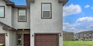 7814 Savannah Brooks Gallery 1