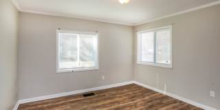 3162 Oak Forest Drive Gallery 5