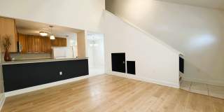 SPACIOUS 3/3 , Open Floor Plan, Vaulted Ceilings, New Paint and New Plank Floors, and W/D! $1500/month Avail Now! Gallery 4