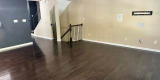 Amazing Three Bedroom Townhome in Southend! Gallery 6