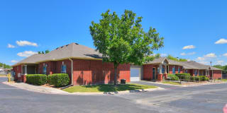 Braunfels Place Gallery 13