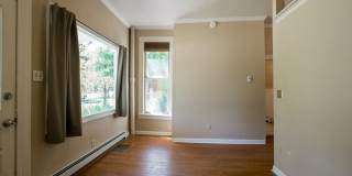 504 W Mountain Gallery 11