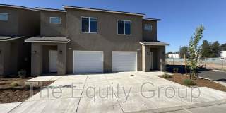 725 S Pinkham Gallery 1