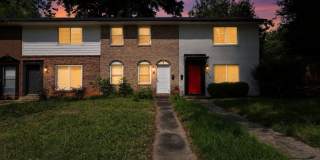 Charming 2BR Townhome in Athens Gallery 1