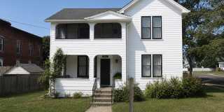 Big Character. Bigger Home in this 4 Bedroom-1 Bathroom charmer Gallery 1