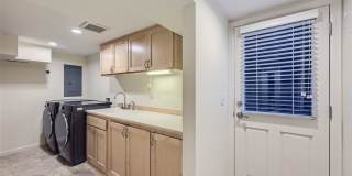 Introducing a spacious 4 bedroom, 2.5 bathroom house located in Bryan Heights! Gallery 23