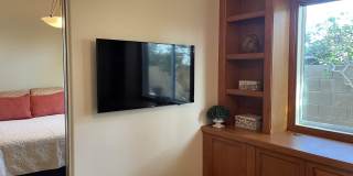 60189 Poinsettia Place Gallery 19