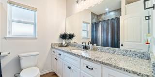 11526 S Creek Drive Gallery 17