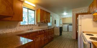 5-Bedroom Just Minutes From CSU! Gallery 10