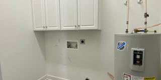 200 S Walnut Gallery 21