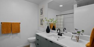 Strata Gallery 13