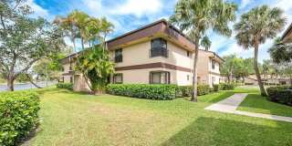 2676 North Carambola Cir N Gallery 35