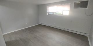 Stuart House Gallery 12