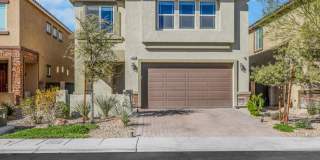 Large 4 bedroom home Gallery 1