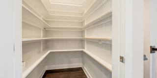 10326 GROSVENOR Place Gallery 18