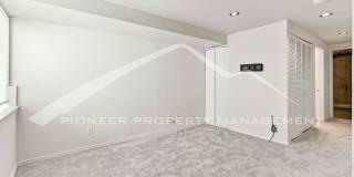 Spacious Townhouse with Central AC and Washer/Dryer Spacious Townhouse with Central AC and Washer/Dryer Gallery 19