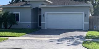 434 Northwest 21st Avenue Gallery 1