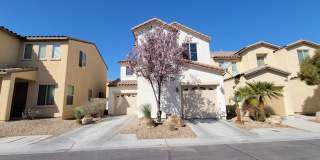 Close to the M Hotel. 3 bedroom Home Close to the M Hotel. 3 bedroom Home Gallery 1
