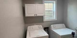 Charming Historic Duplex In the Heart if Savannah's Historic District Gallery 16
