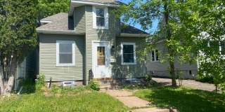 AVAILABLE JULY 1ST 3 Bedroom2 Bathroom + Office Gallery 1