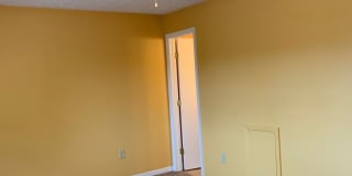 3 Bedroom 2.5 Bath Townhouse Gallery 10
