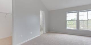 20362 HARTWELL Street Gallery 20