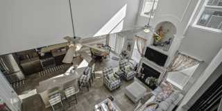 225 Urbano Lane Gallery 23