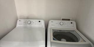 3 BEDROOM 2.5 BATHROOM in Waterside Community!! Gallery 16